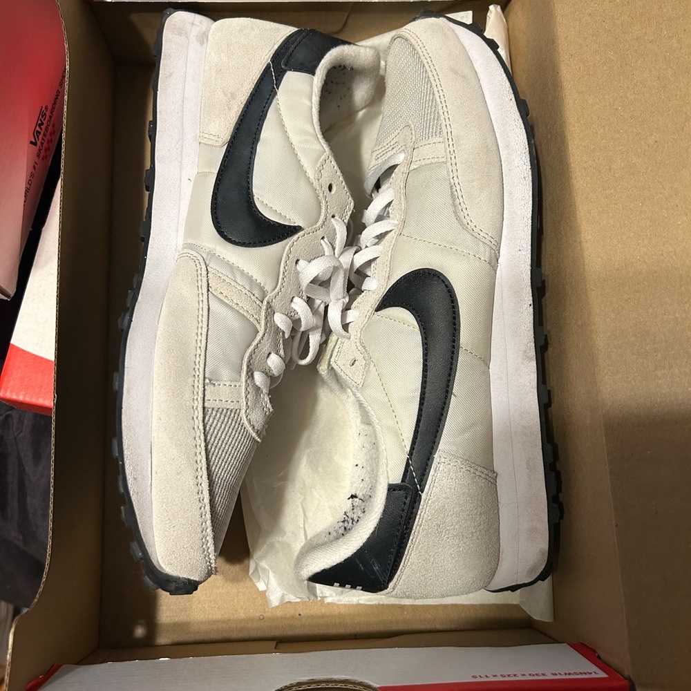 Nike